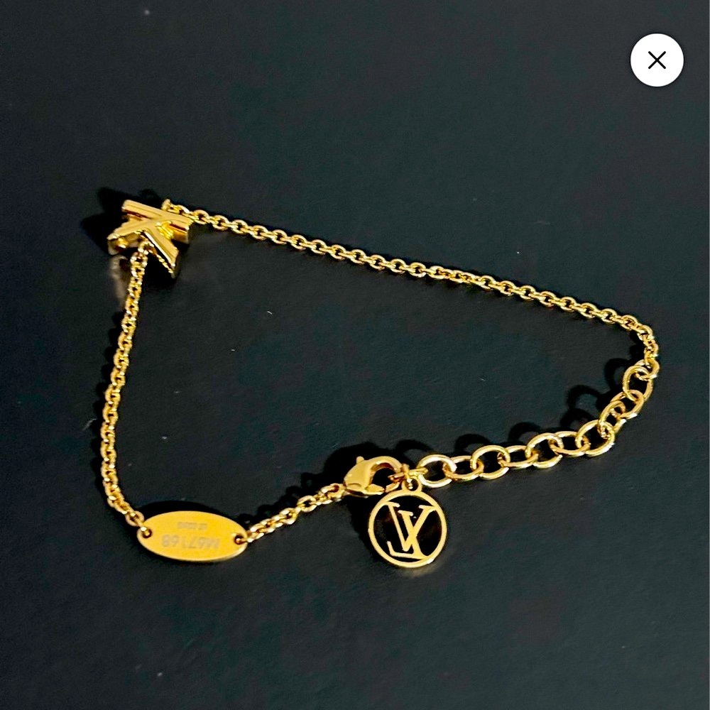 Louis Vuitton Gold Bracelet with Signature Charm - Picture 2 of 2
